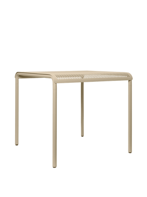 Mesa de comedor de exterior Dapple de Ferm Living
