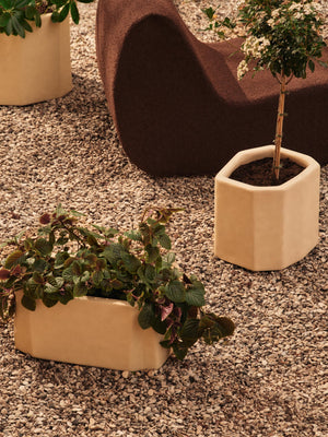 Macetero Staffa S marfil · Ferm Living