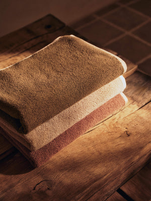 Toalla de manos Ekko de Ferm Living