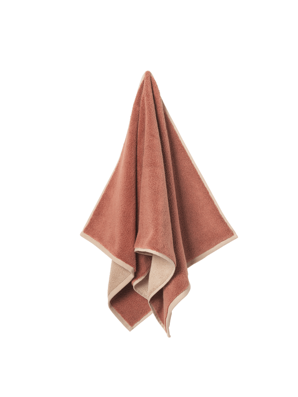 Toalla de baño Ekko 70×140 · Ferm Living