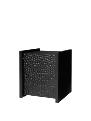 Mesa auxiliar Scarni fresno teñido oscuro · Ferm Living