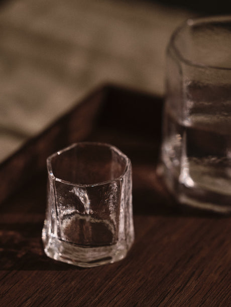 Vasos pequeños Kiru de Ferm Living