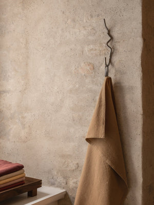Colgador Curvature de Ferm Living
