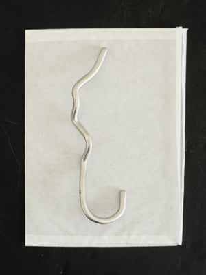Colgador Curvature de Ferm Living