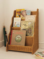 Librería expositora Rivan de Ferm Living
