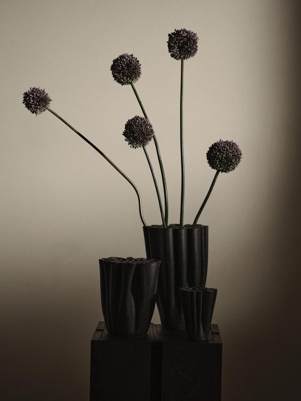 Vase Dedali · Ferm Living Dark Brown · H25