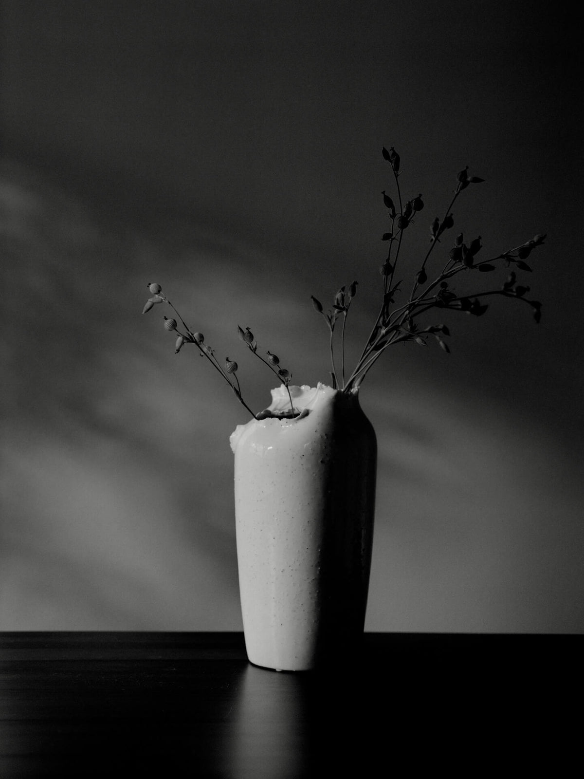 Vaso alto Tereo bianco sporco maculato · Ferm Living · vista 6