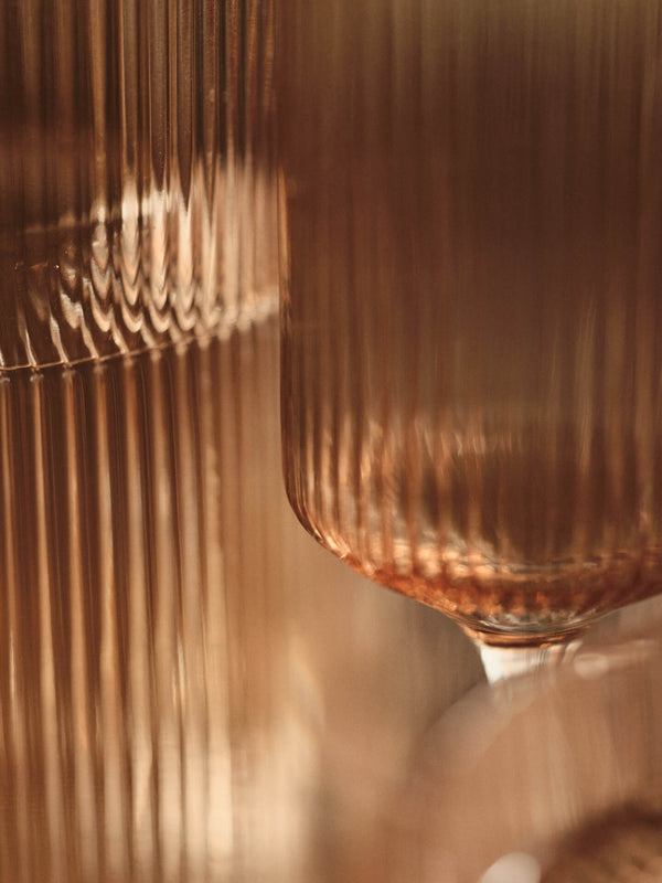 Copas de champán Ripple de Ferm Living
