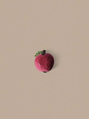Colgador tallado a mano Apple de Ferm Living