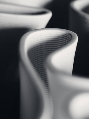 Jarrón de suelo Dedali blanco roto · Ferm Living Default Title