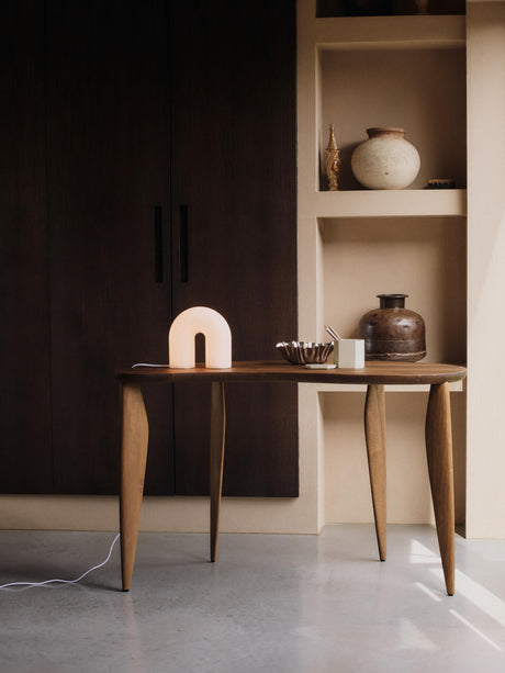 Escritorio Feve nogal · Ferm Living · vista 2