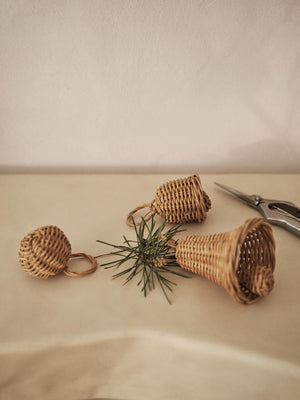 Bolas campana trenzadas Braided · Ferm Living · ambiente
