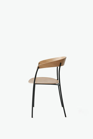 Silla con brazos Missing · New Works