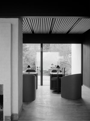 Mesa de comedor Florence Column · New Works