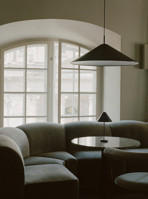 Mesa de comedor Florence Column · New Works