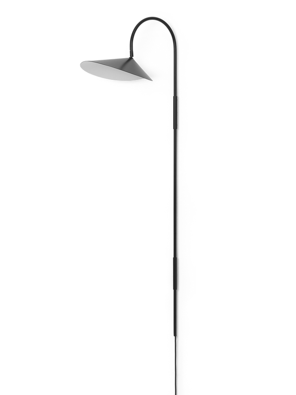 Aplique giratorio alto Arum de Ferm Living