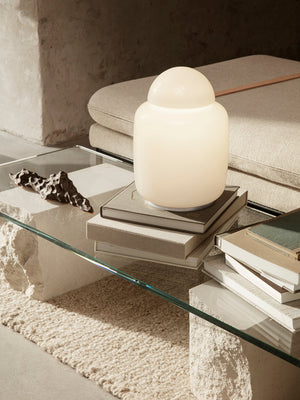 Lámpara de sobremesa Bell de Ferm Living