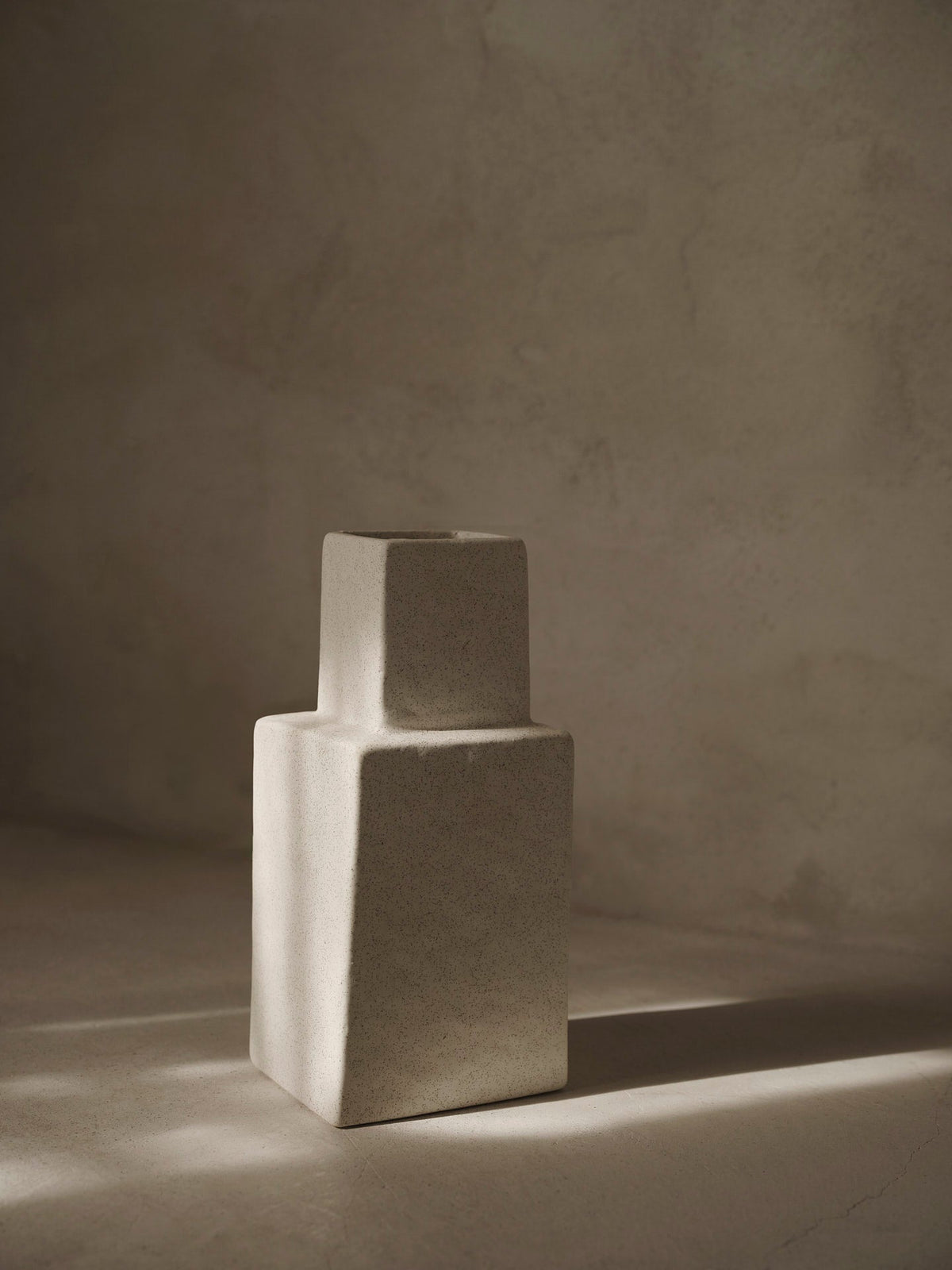 Jarrón Koa de Ferm Living