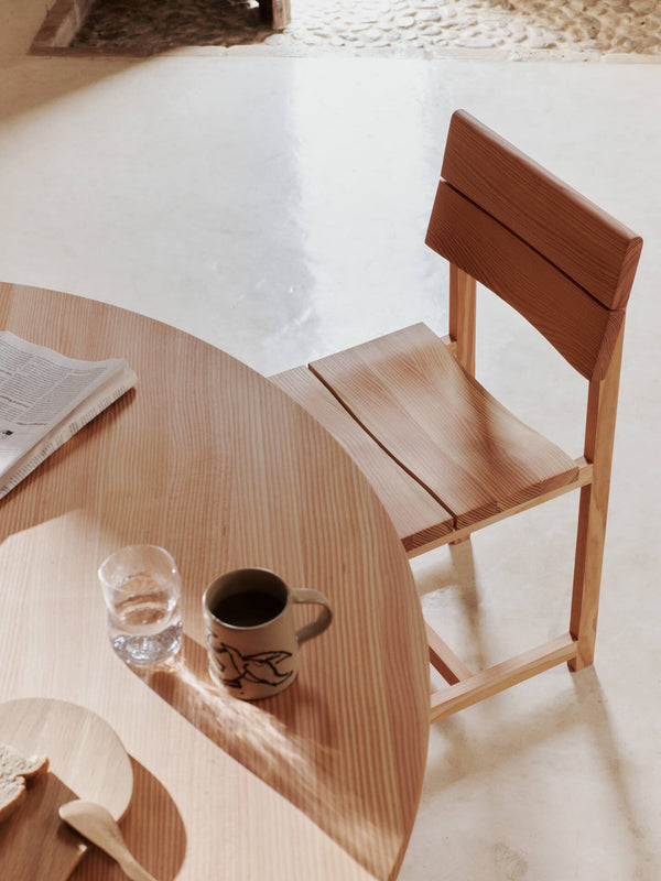 Mesa de comedor Aukko de Ferm Living