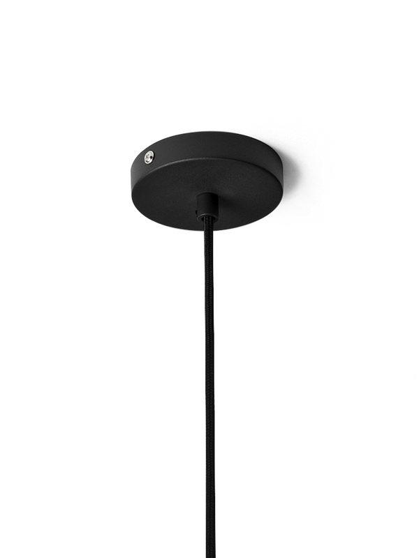 Portalámparas colgante alto Socket de Ferm Living