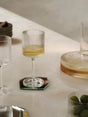 Copas de vino blanco Ripple de Ferm Living