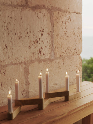Portavelas modular Newel · Ferm Living · ambiente