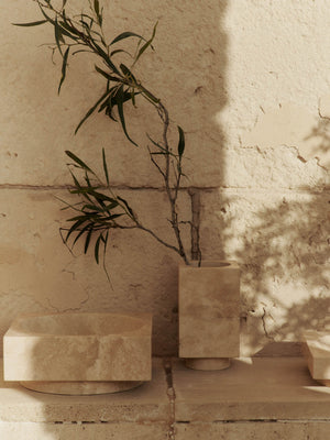 Centro de mesa alto Hew de Ferm Living