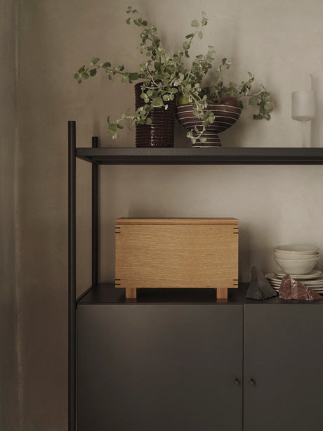 Caja de madera Bon de Ferm Living