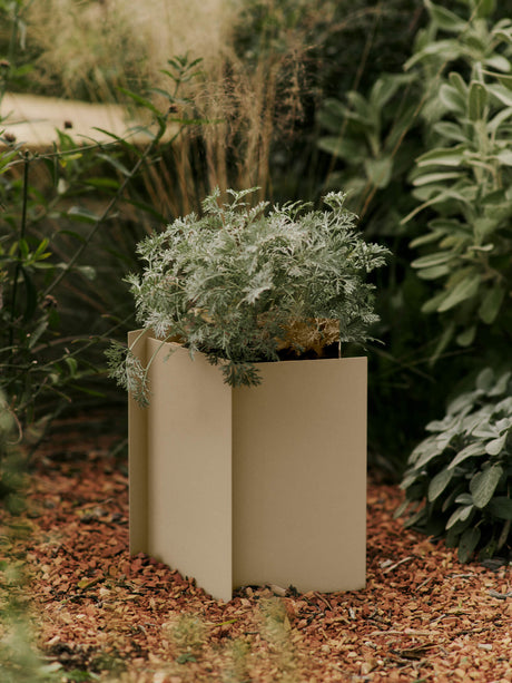 Jardinera Fragma de Ferm Living