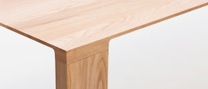 Mesa de comedor Radii