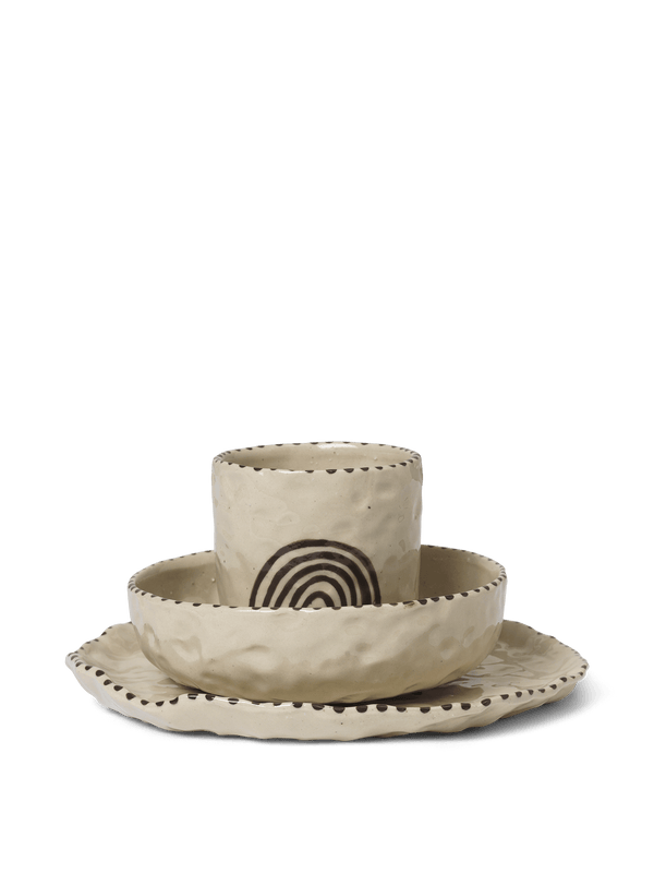 Set de cerámica infantil Naive de Ferm Living