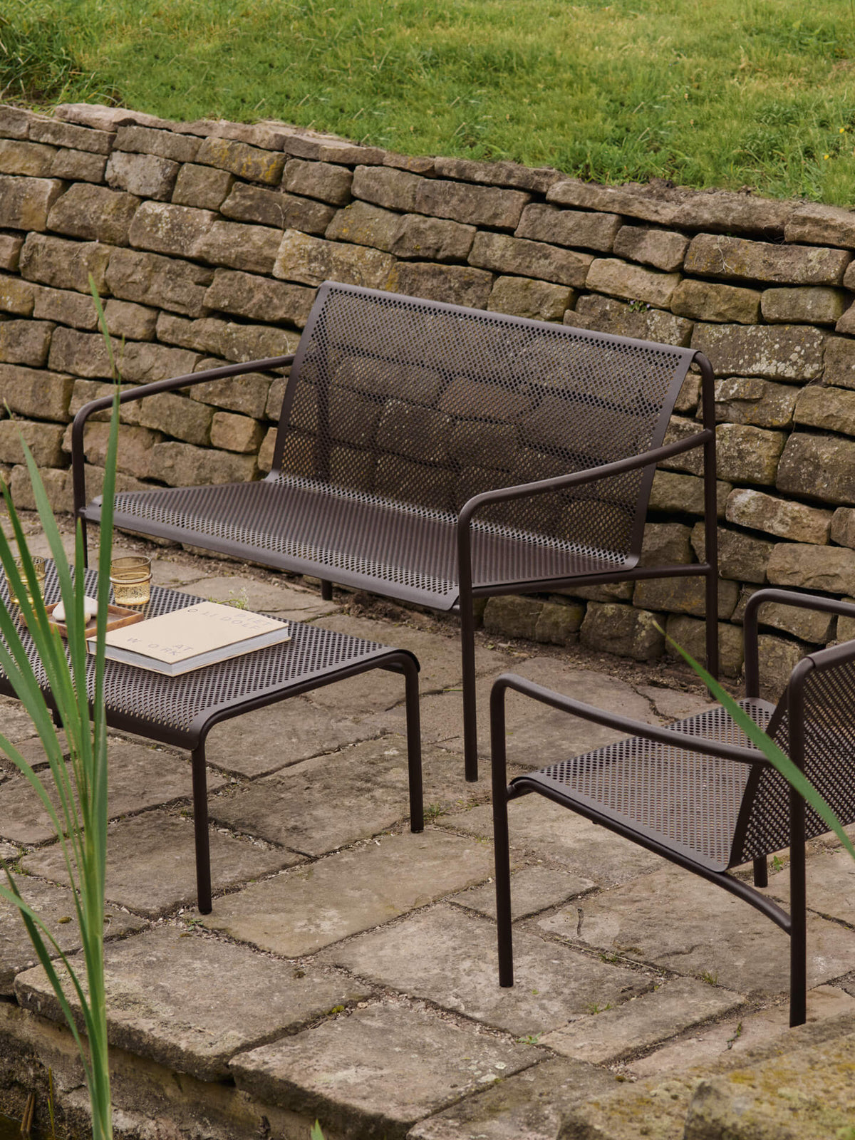 Mesa baja de exterior Dapple de Ferm Living