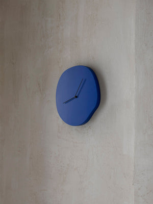 Reloj de pared Melt de Ferm Living