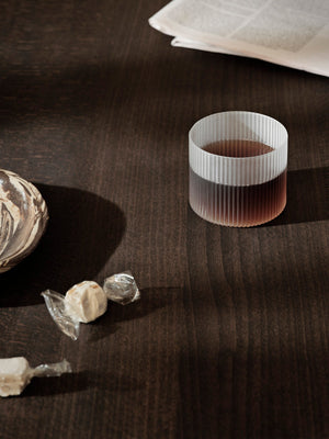 Vasos bajos Ripple de Ferm Living
