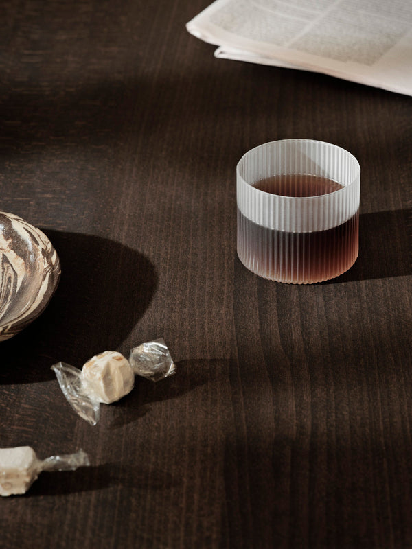 Vasos bajos Ripple de Ferm Living