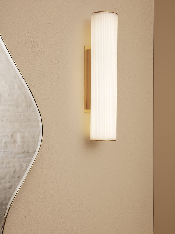 Aplique Vuelta 40 · Ferm Living