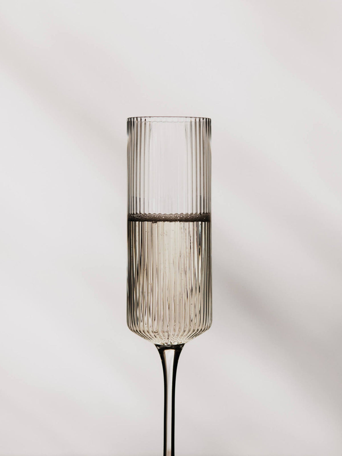 Copas de champán Ripple de Ferm Living