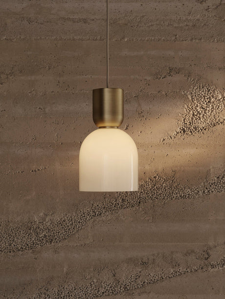 Pantalla opal Bell de Ferm Living