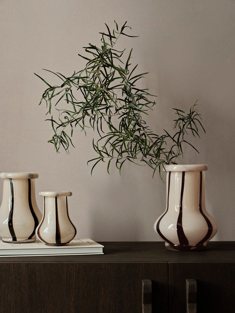 Jarrón Riban de Ferm Living