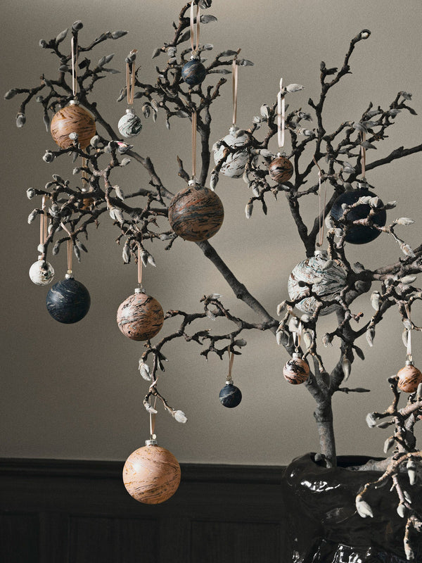 Bolas de mármol Marble · Ferm Living · ambiente