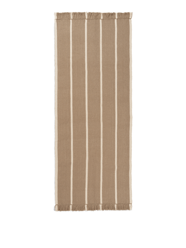 Alfombra pasillo kilim Calm de Ferm Living