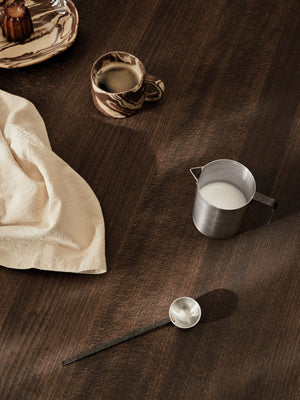 Taza Ryu de Ferm Living