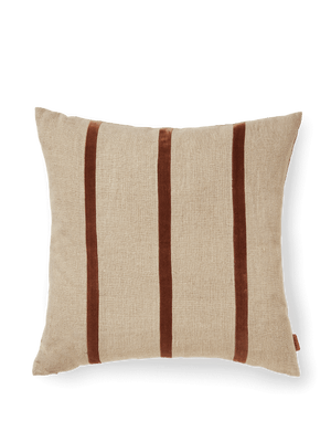 Cojín de rayas Senti Stripe de Ferm Living