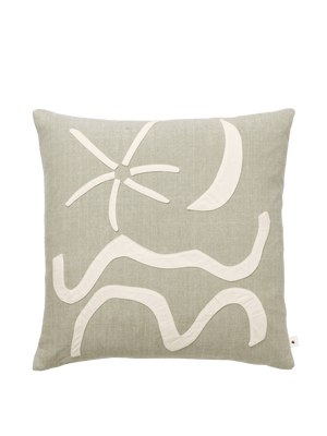 Cojín con aplique Kove de Ferm Living