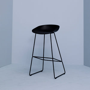 Taburete alto About A Stool AAS 38 · HAY · ambiente