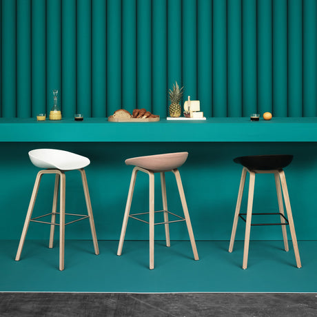 Taburete alto About A Stool AAS 32 · HAY · ambiente