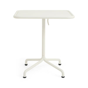 Mesa de exterior Deville · HAY · Cream White / 70 x 60 cm