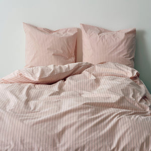 Funda de almohada Fineline · HAY · ambiente