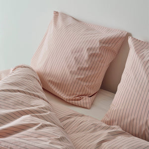 Funda de almohada Fineline · HAY · ambiente