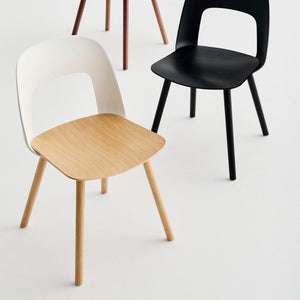 Silla Layout 122 · HAY · ambiente